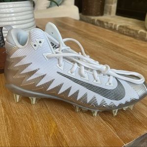 Nike Alpha Menace Pro MID